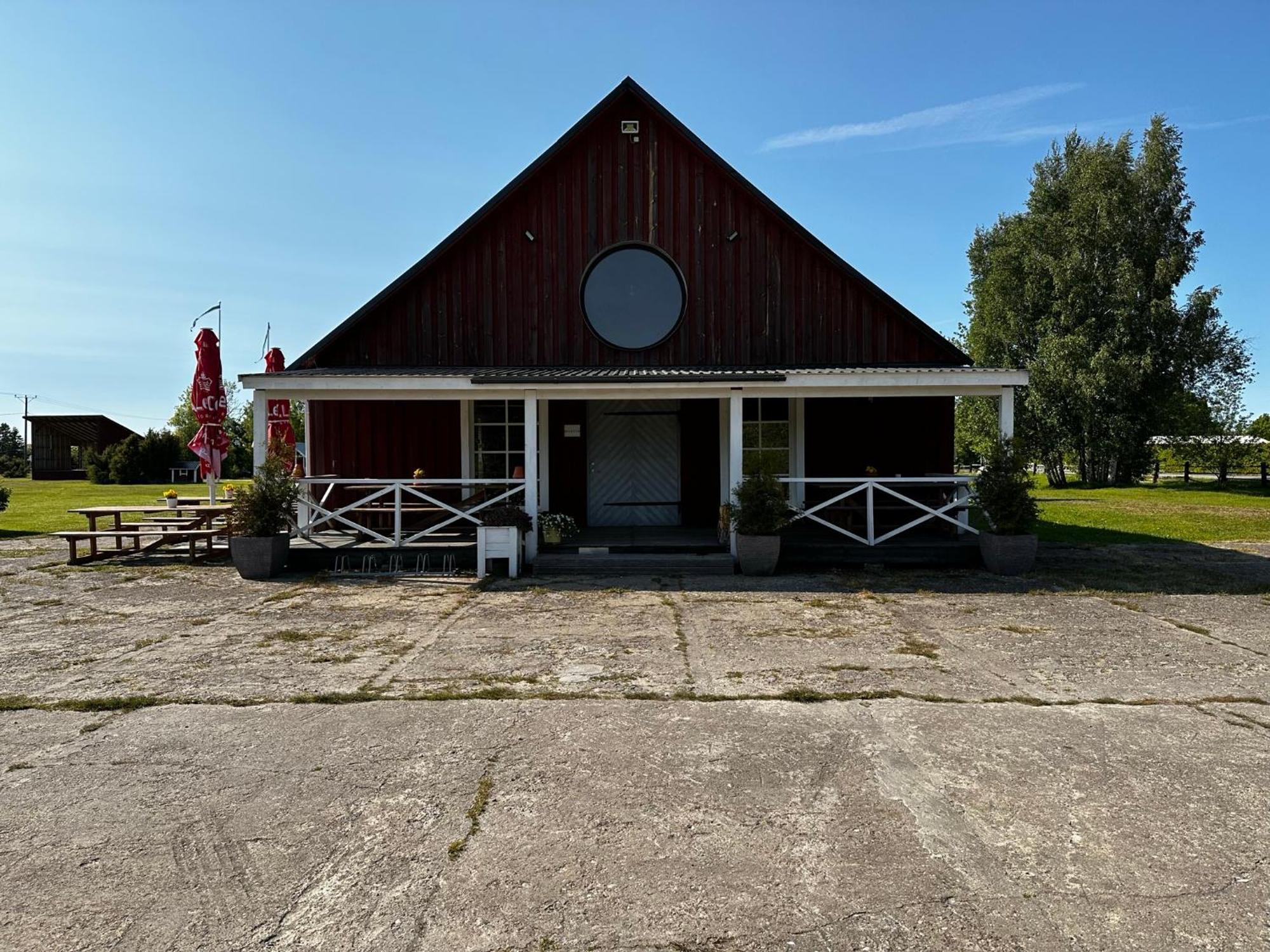 Ratturi Talu Hotell Reigi Exteriör bild